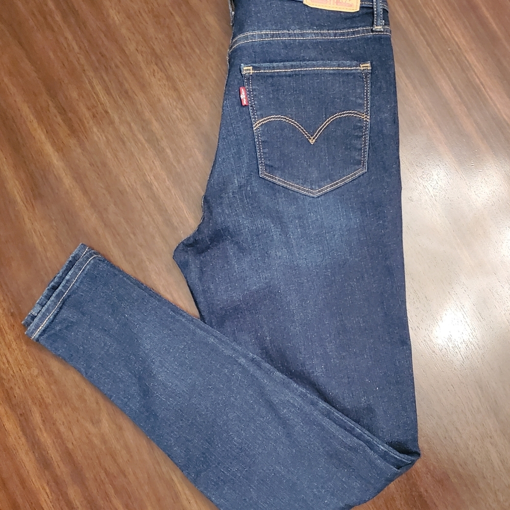 Levi Super Skinny High Rise Jeans